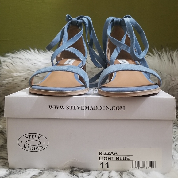 Steve Madden Gladiator Block Heel Sandals - Picture 5 of 9
